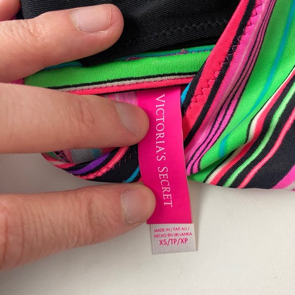 Victoria’s Secret Striped Bikini Swim Top Size XS - Picture 5 of 5